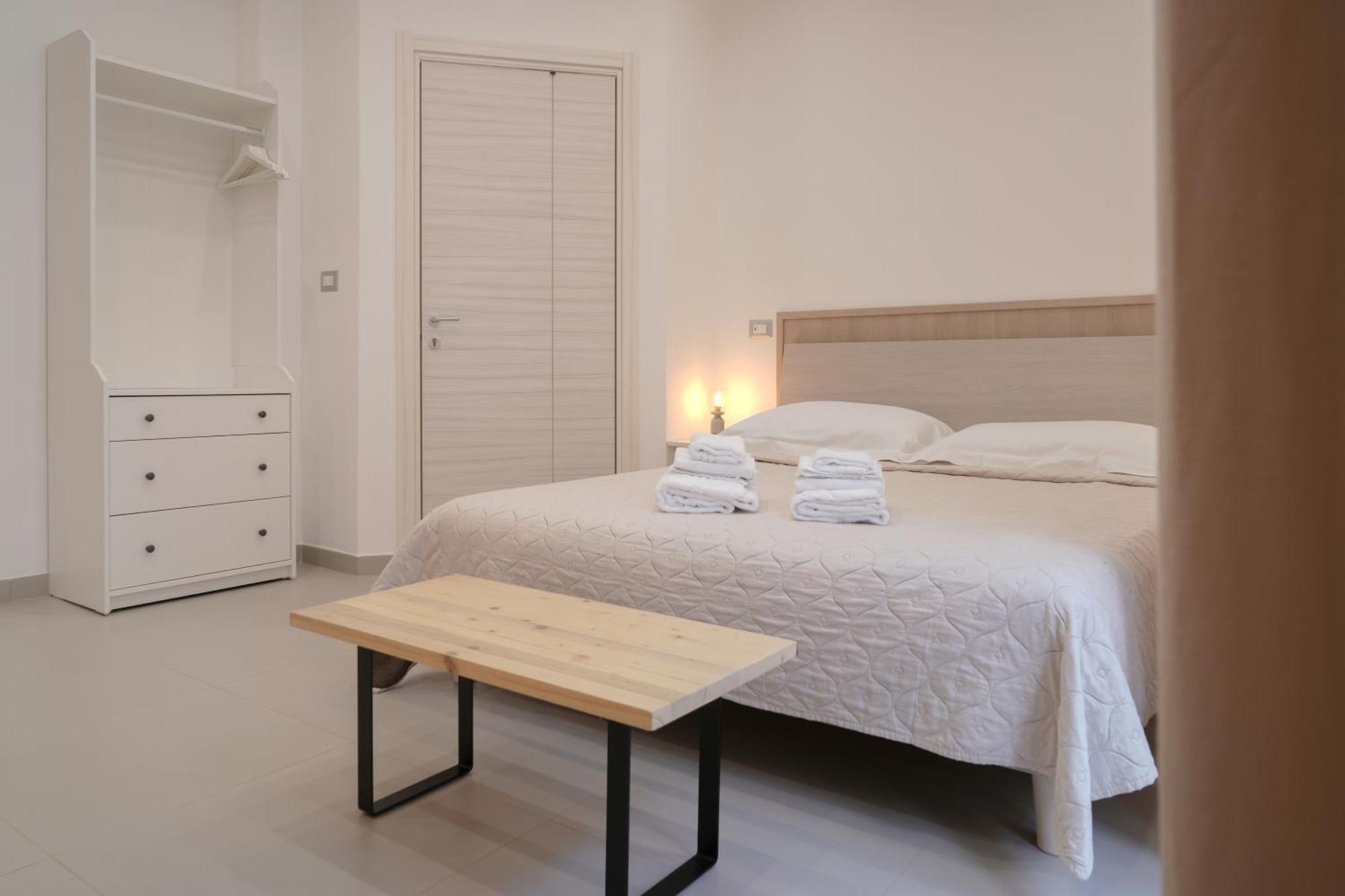 B&B Gasparrini Rooms Napoli Exterior foto